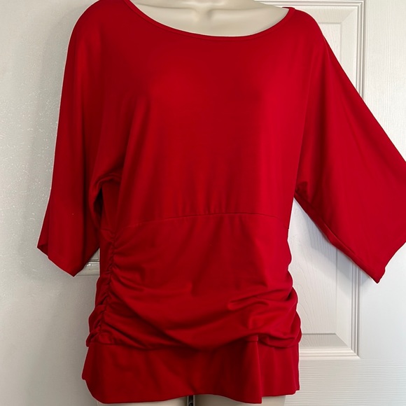 Peter Nygard Tops - PETER NYGARD | M | WOMENS TOP | RED